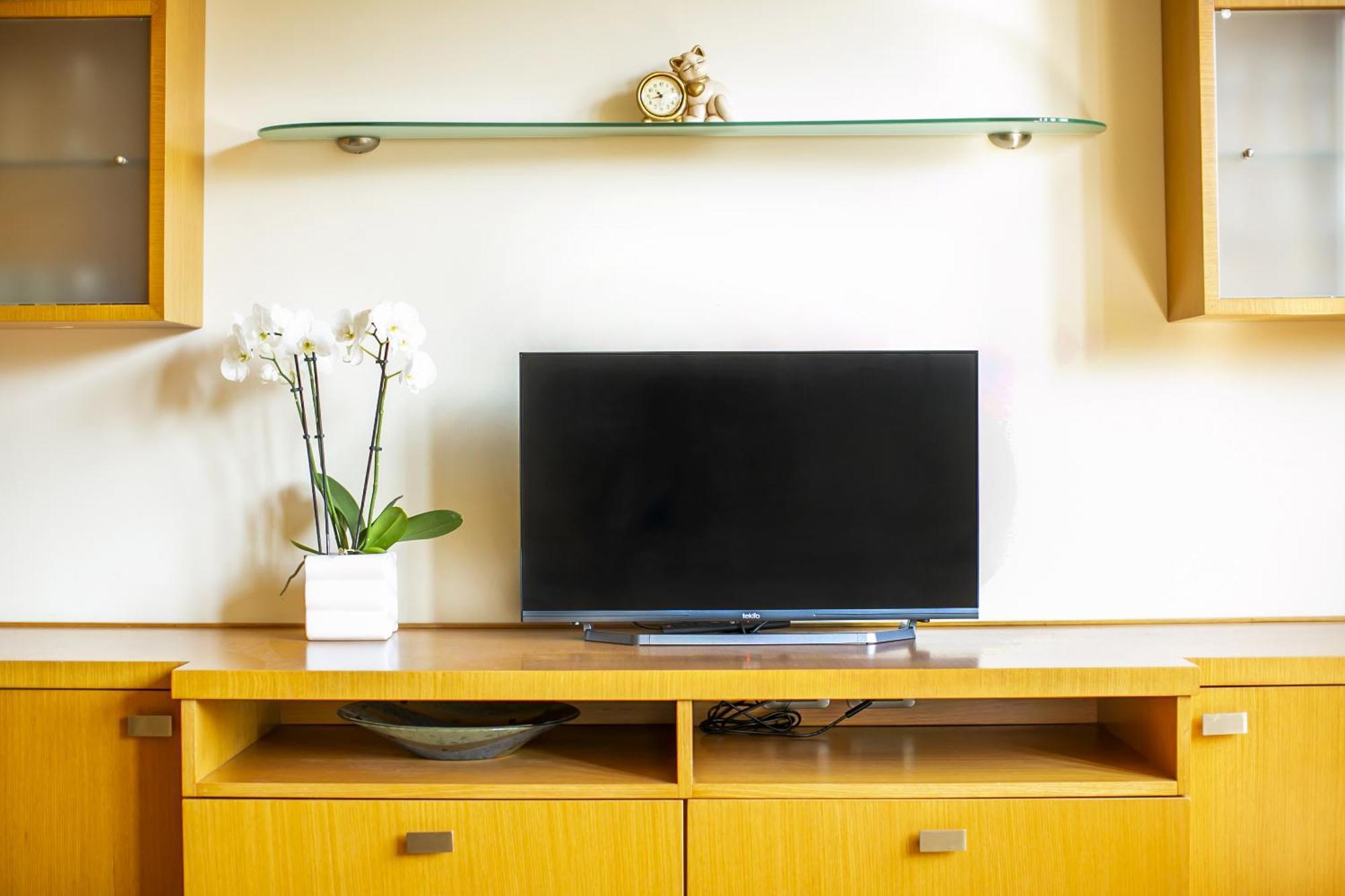 Skyline Apartment โกโม ภายนอก รูปภาพ